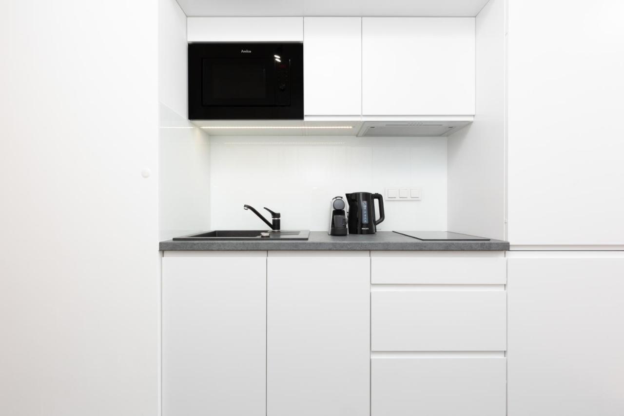 Elegancki Apartment Z Parkingiem By Noclegi Renters Varsovia Exterior foto